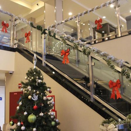Howard Johnson By Wyndham Long Island City New York Ngoại thất bức ảnh