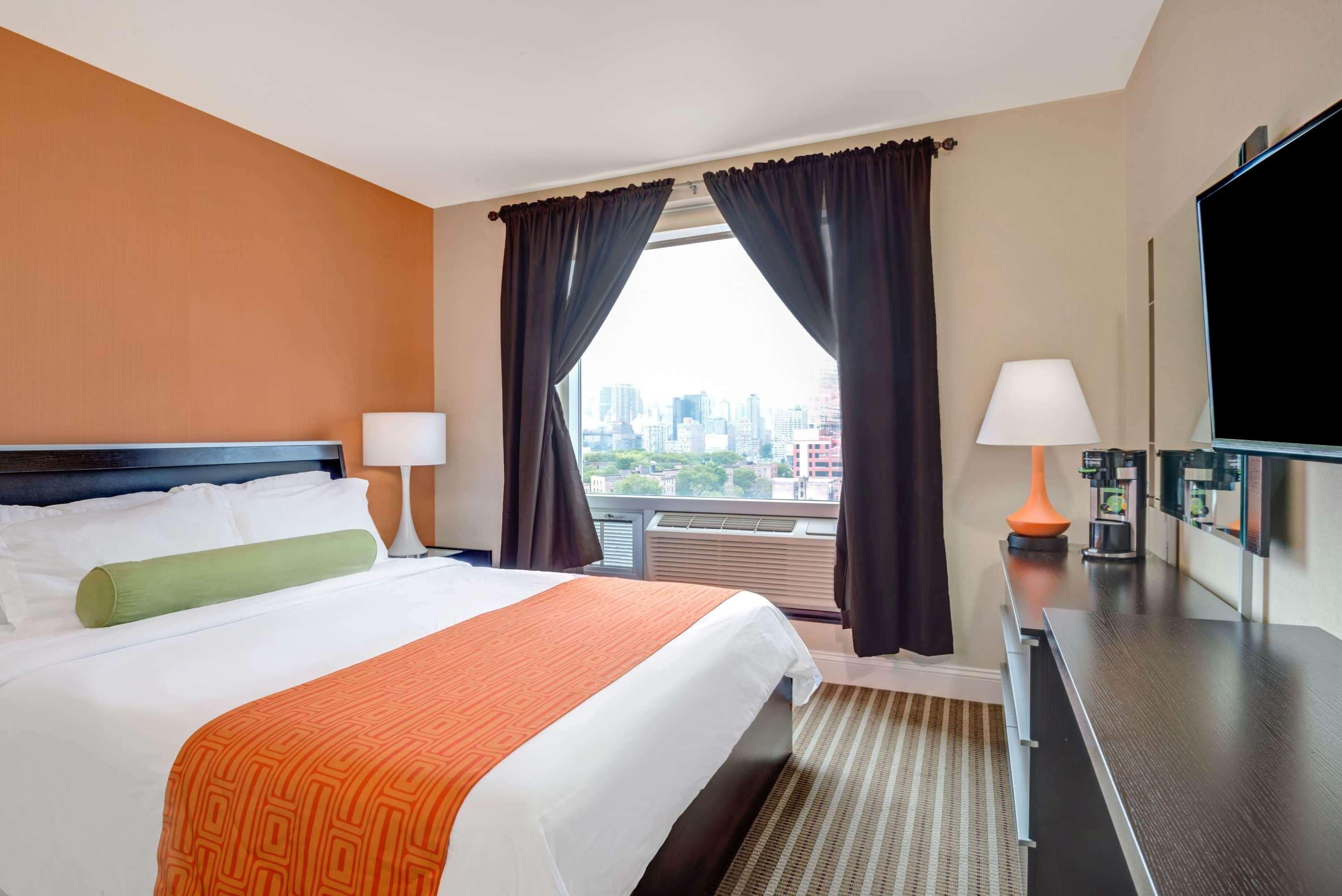 Howard Johnson By Wyndham Long Island City New York Ngoại thất bức ảnh