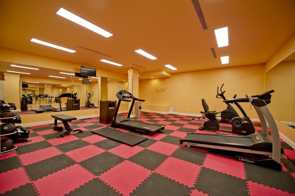 Howard Johnson By Wyndham Long Island City New York Ngoại thất bức ảnh