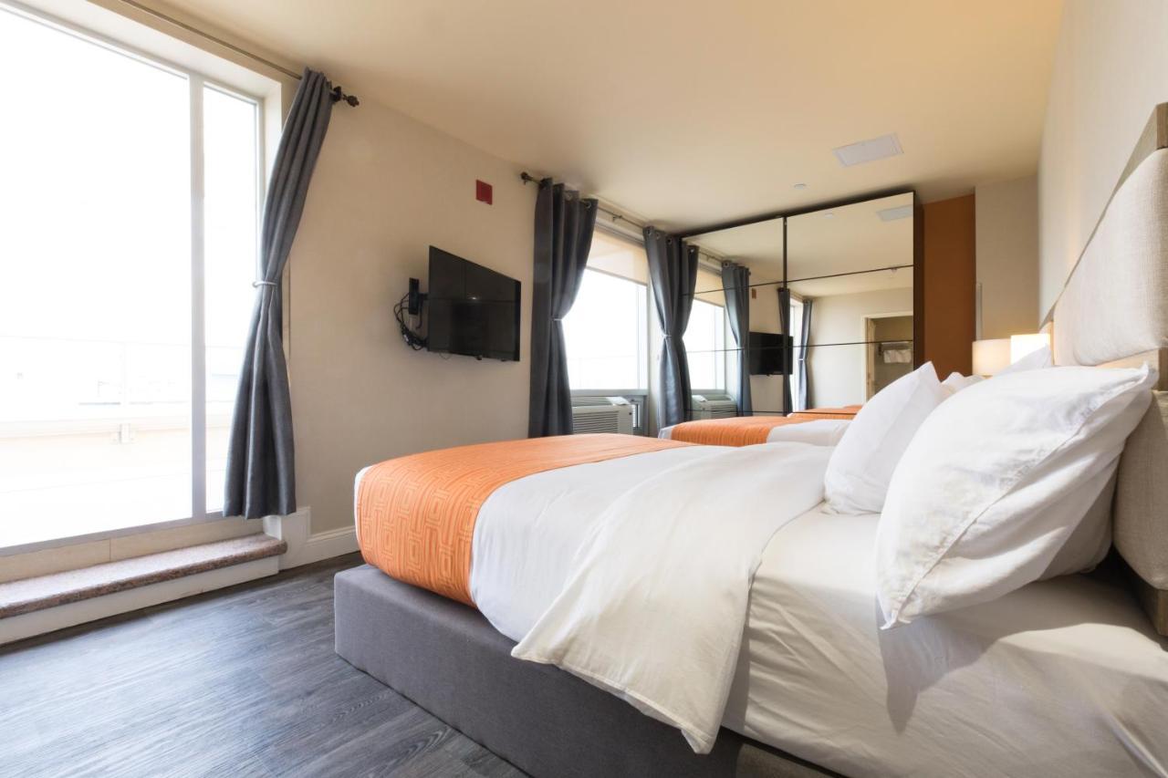 Howard Johnson By Wyndham Long Island City New York Ngoại thất bức ảnh