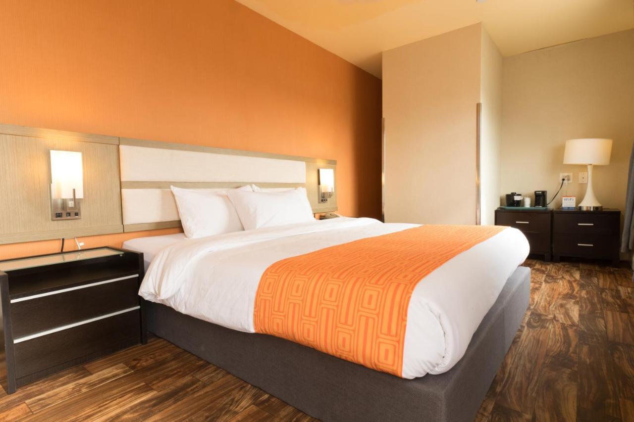Howard Johnson By Wyndham Long Island City New York Ngoại thất bức ảnh