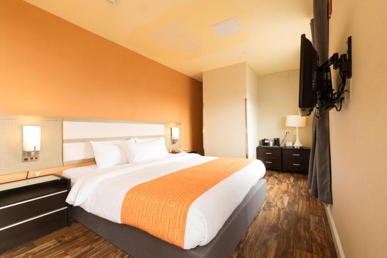 Howard Johnson By Wyndham Long Island City New York Ngoại thất bức ảnh